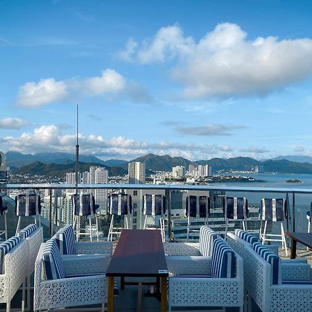 Coastal Panorama Oceanfront Suites Nha Trang Bagian luar foto